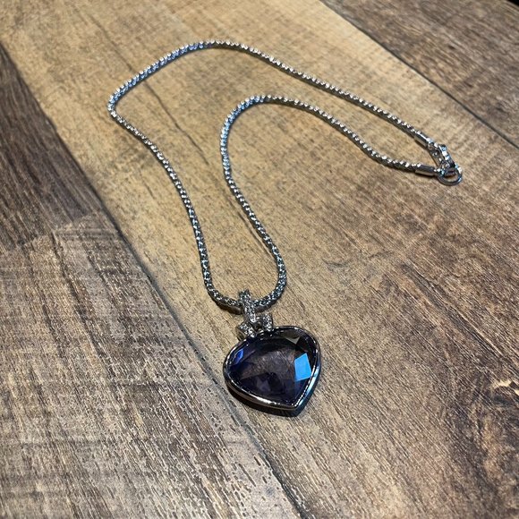 Swarovksi Oceanic Tanzanite Crystal Heart Necklace NWT - Picture 5 of 14